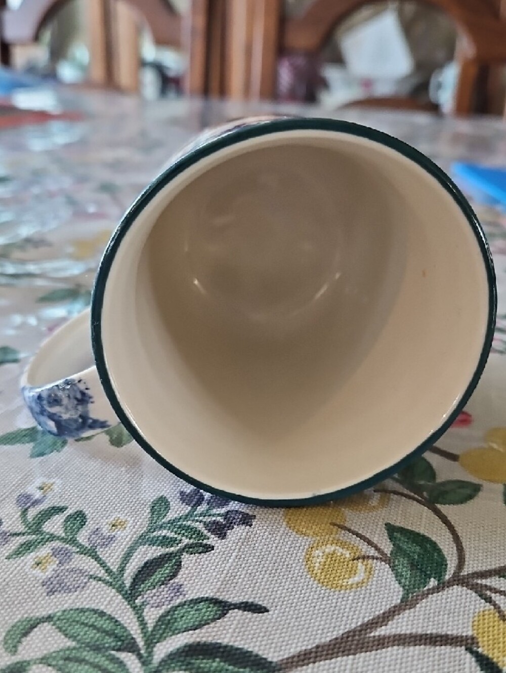Cabin In The Snow Mug - Picture 4 of 4